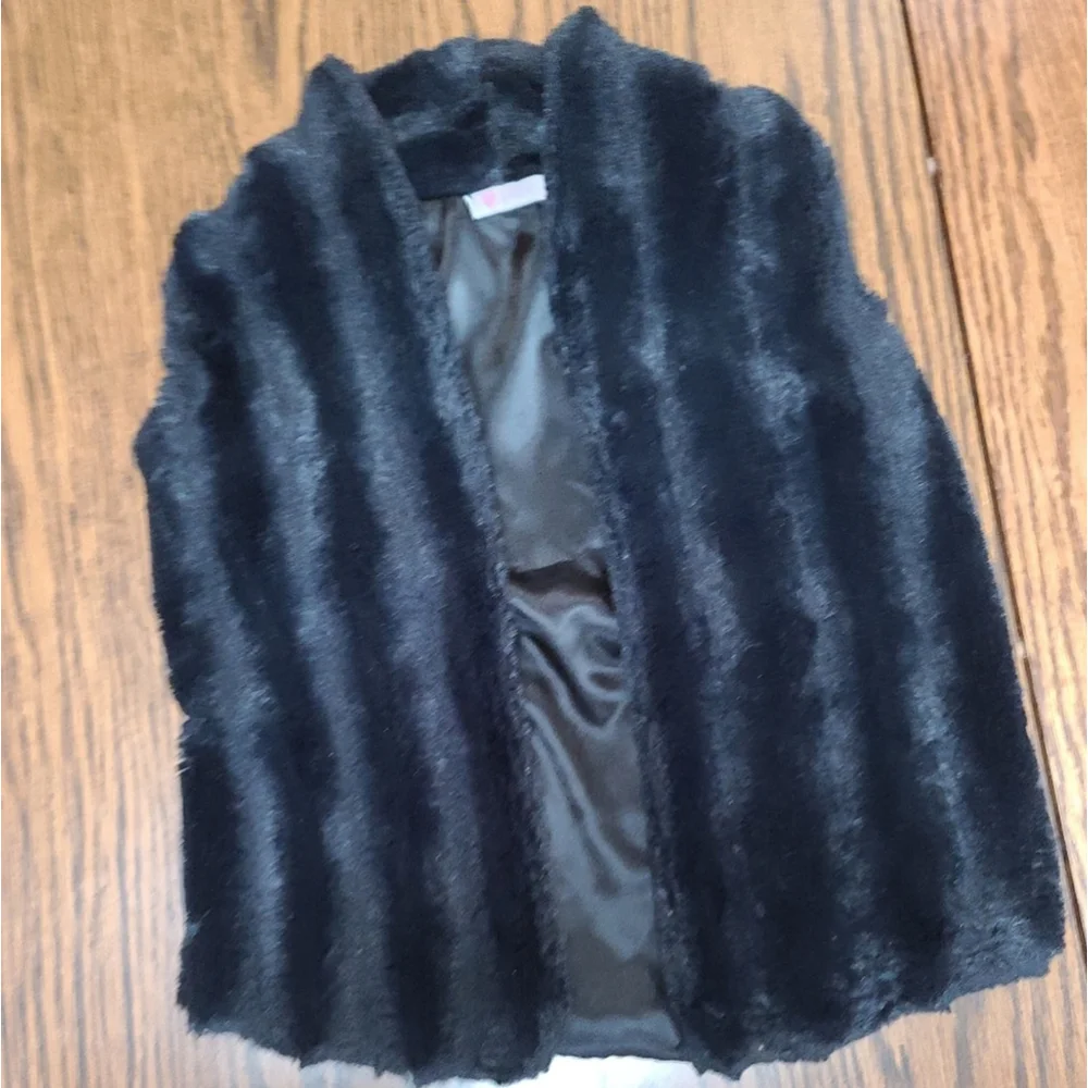 iPinc Warm Faux Fur Vest EUC Girls Medium